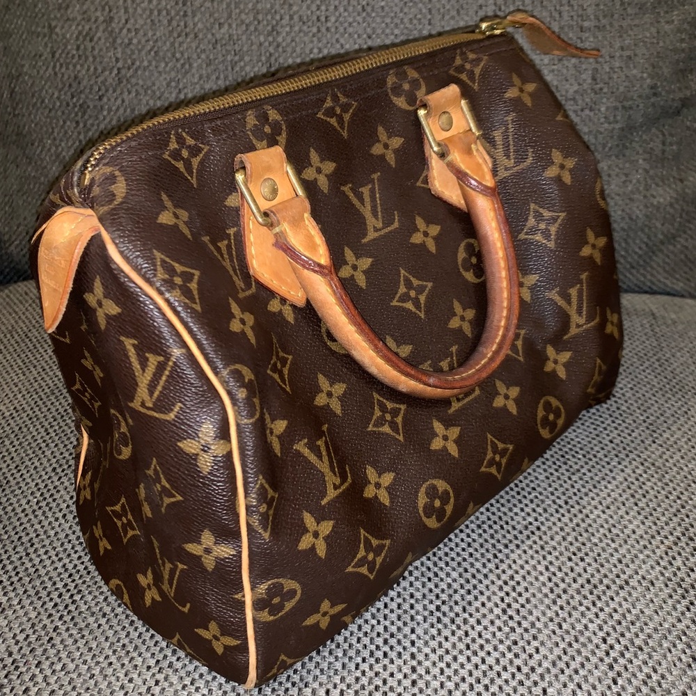 Vintage Louis Vuitton Speedy 25